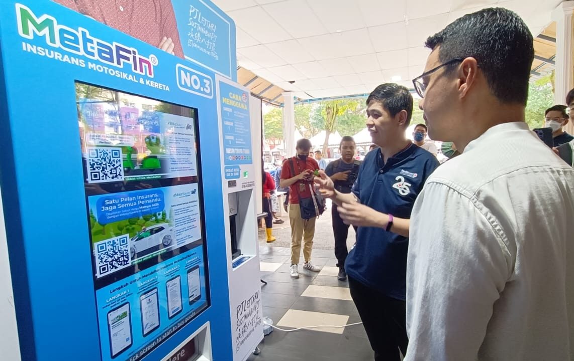 MetaFin Updates: Visit Malaysia’s First Insurtech AI Smart Vending Machine to Get a FREE RM2,000 Insurance Gift!